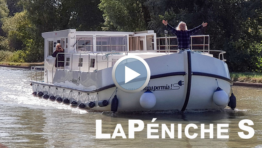 Lapéniche S, le plus moderne des bateaux Canalous, entièrement électrique